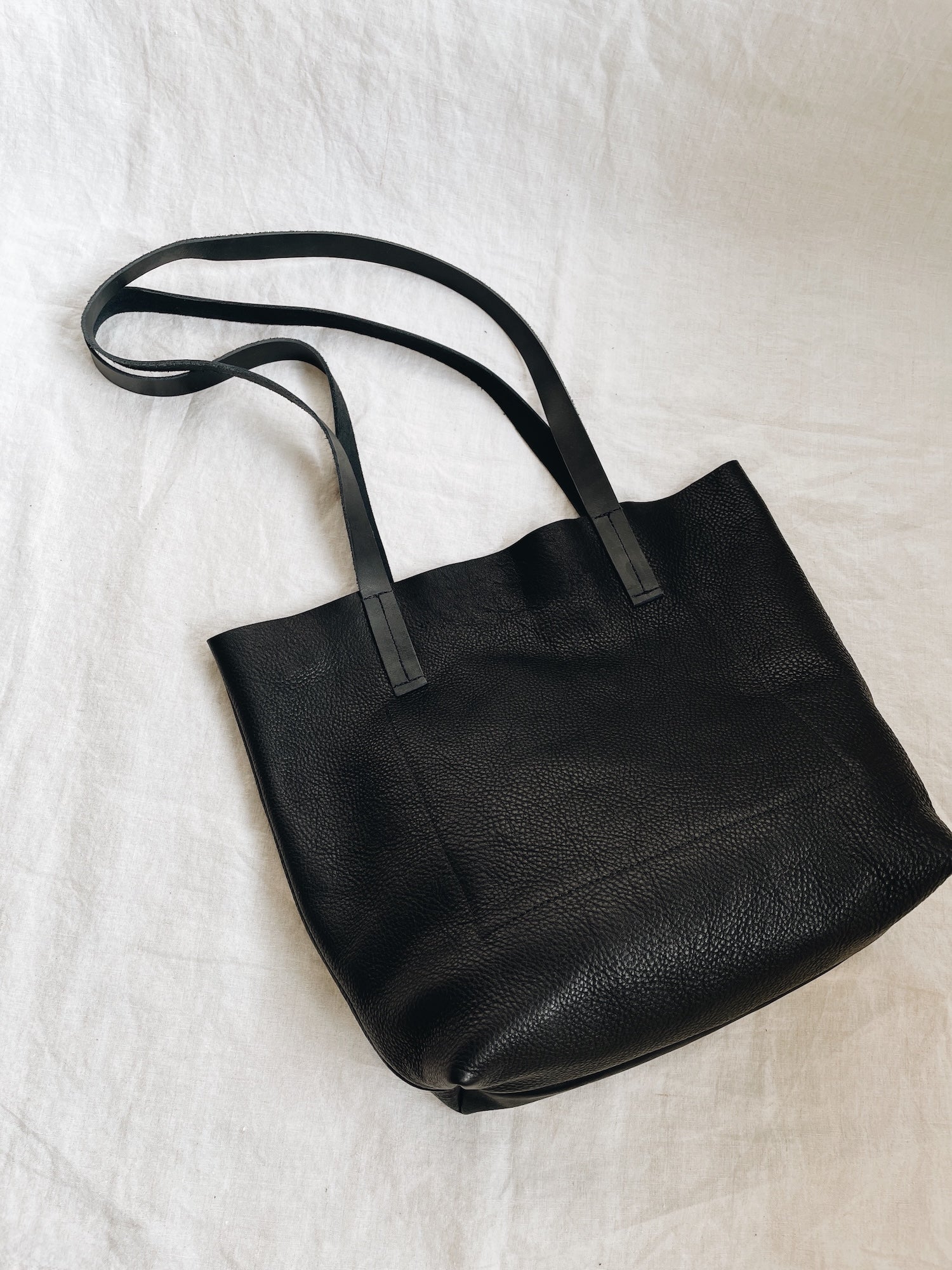 Sustainable shopper bag GIRLBOSS - black