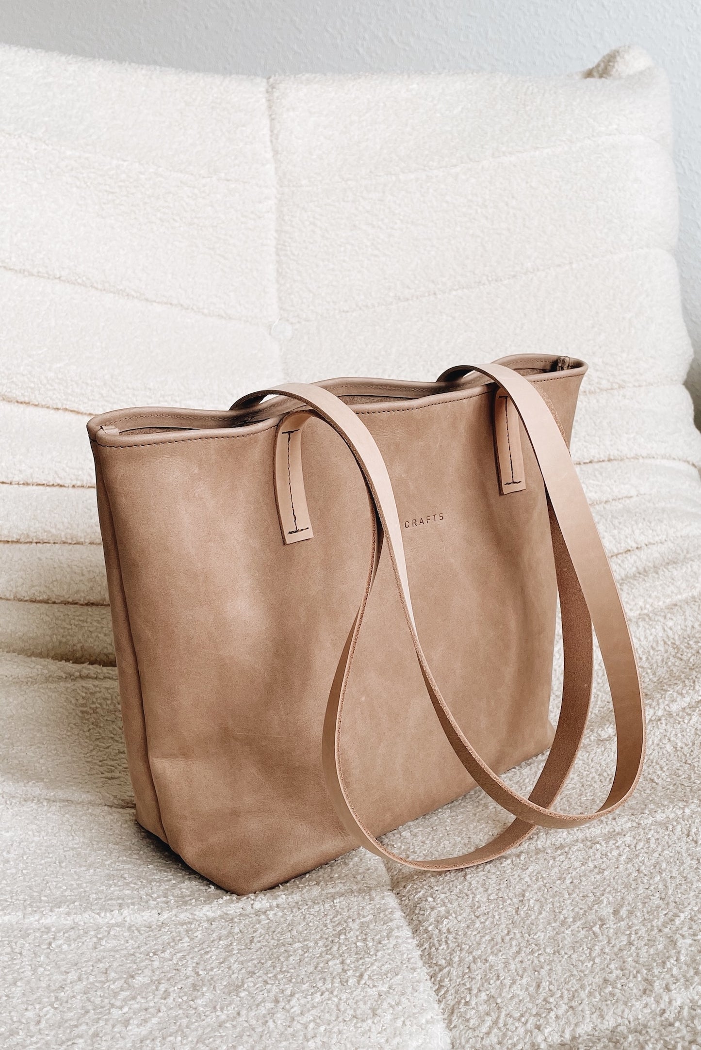 Schultertasche GIRLBOSS | sand