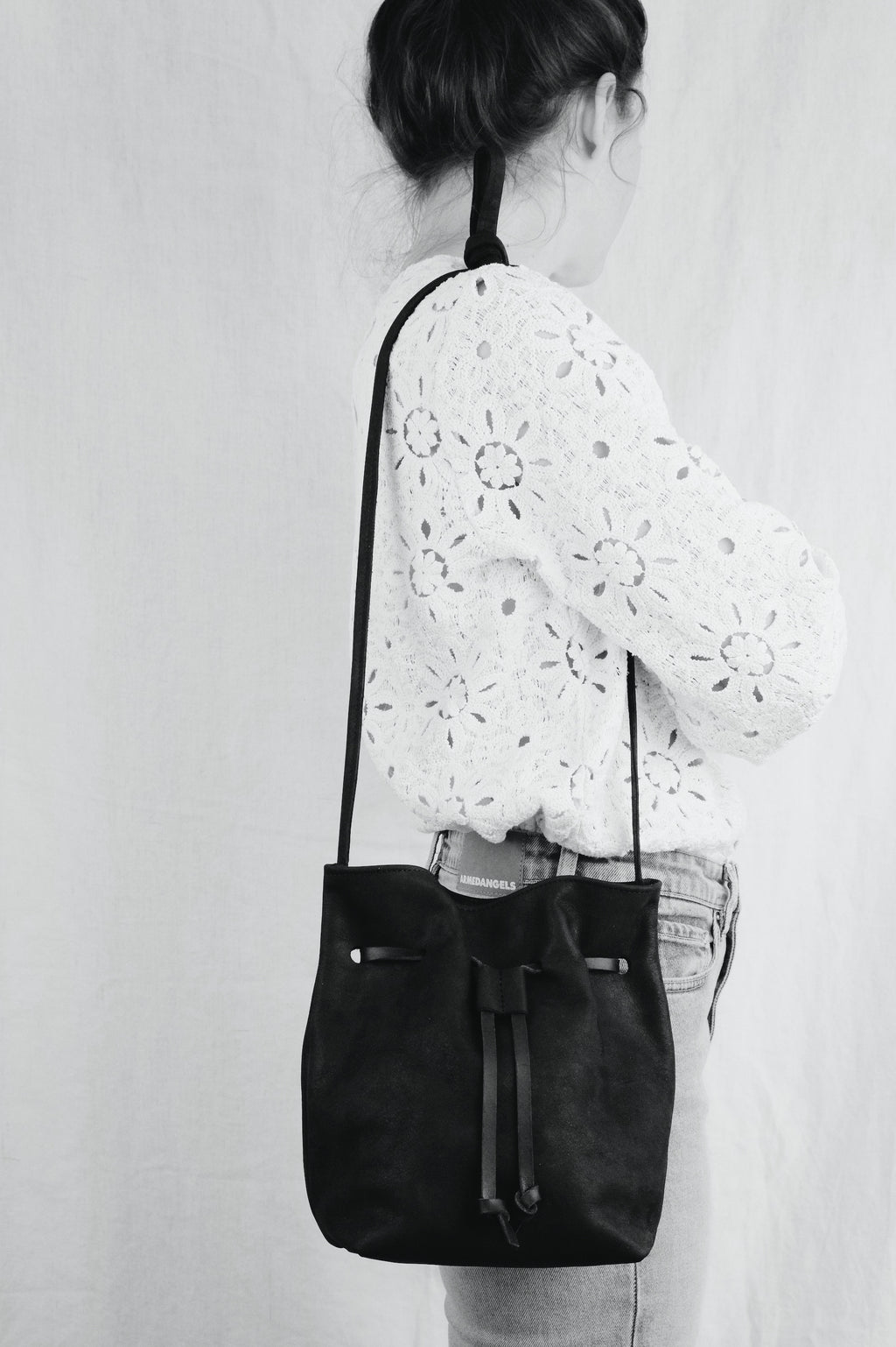 Sustainable leather bucket bag ULAH - brown